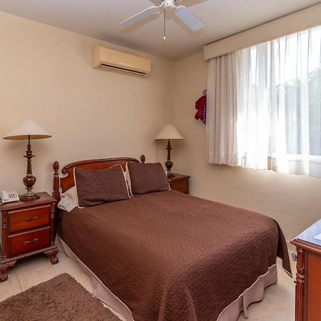 Bed and Breakfast Puerta Del Mar Cozumel à San Miguel de Cozumel Extérieur photo